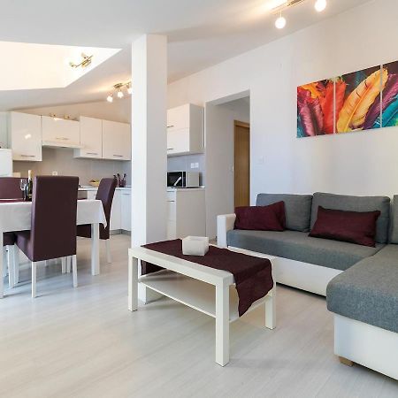 Apartments Olea Porec Exterior photo